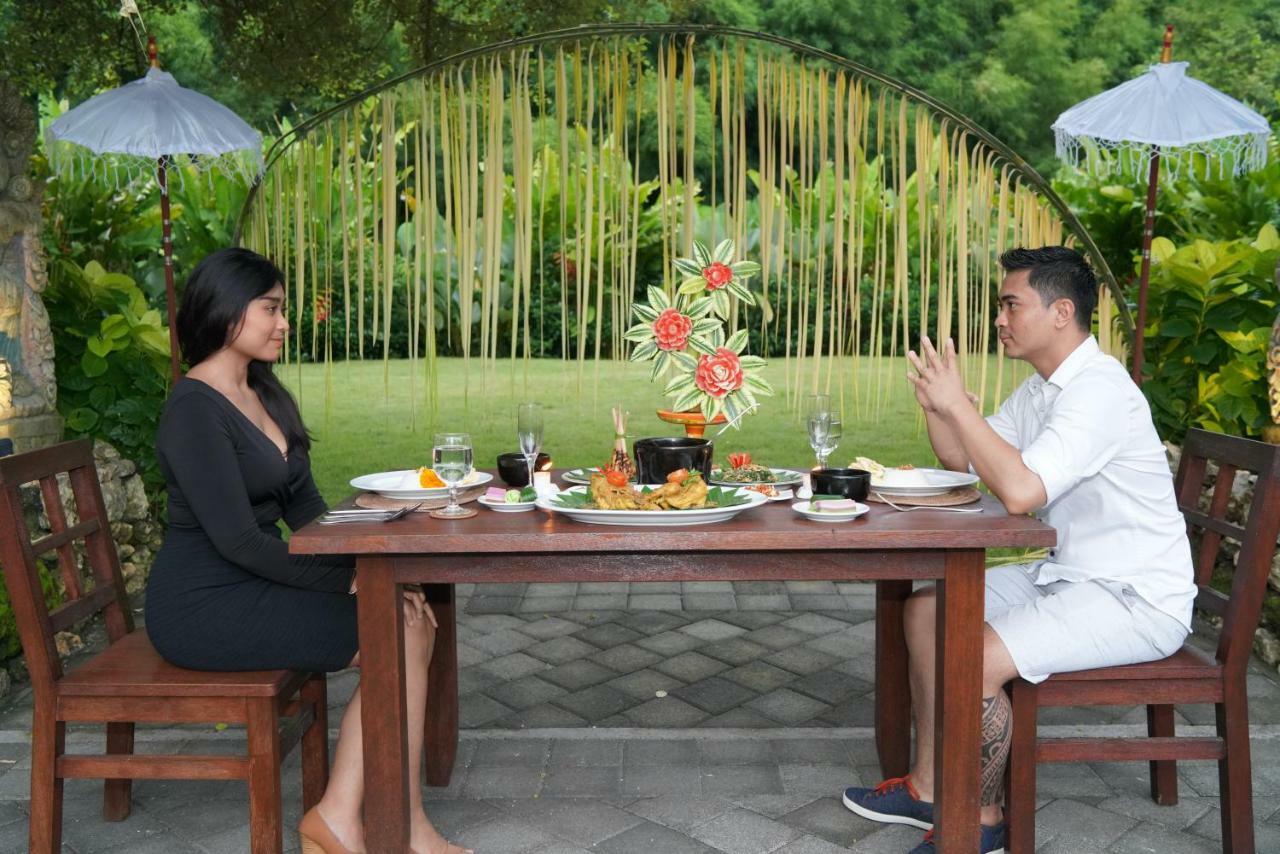 Trumbu Nusa Jimbaran Exteriör bild