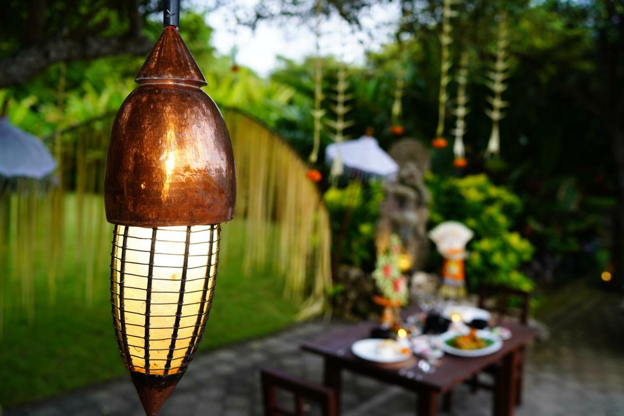 Trumbu Nusa Jimbaran Exteriör bild